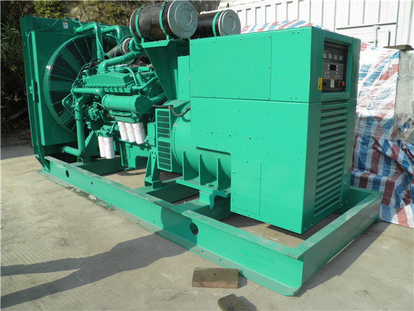 丰都出租发电机-进口柴油发电机组与国产柴油发电机组的区别