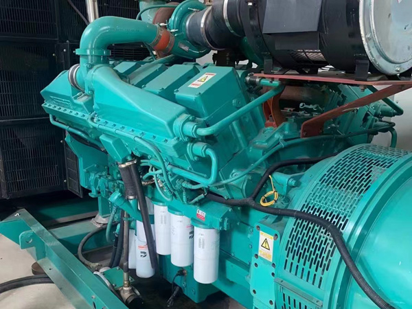 丰都更换100kW柴油发电机组机油时，需要注意哪些事项？