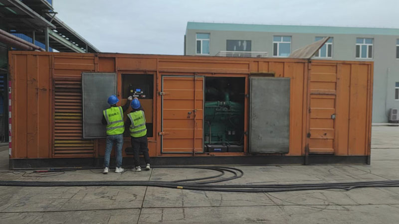 丰都如何检查柴油发电机组的机油油位？